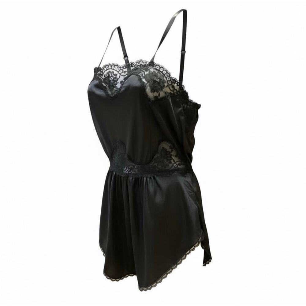 Black 1 piece lace shorts